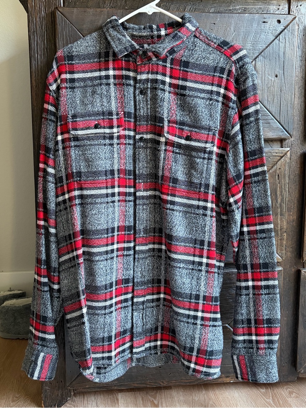 GAP Men's Red and Gray Plaid Button-Down Shirt